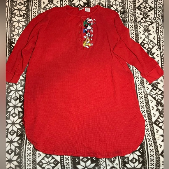 Disney Sweaters - Vintage Christmas Disney pullover sweater